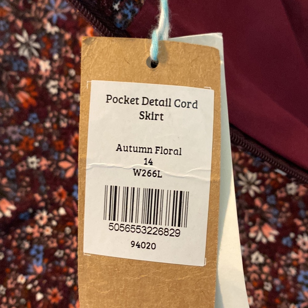 NWT WoolOvers Pocket Detail Cord Skirt In Autumn Floral - Picture 9 of 10